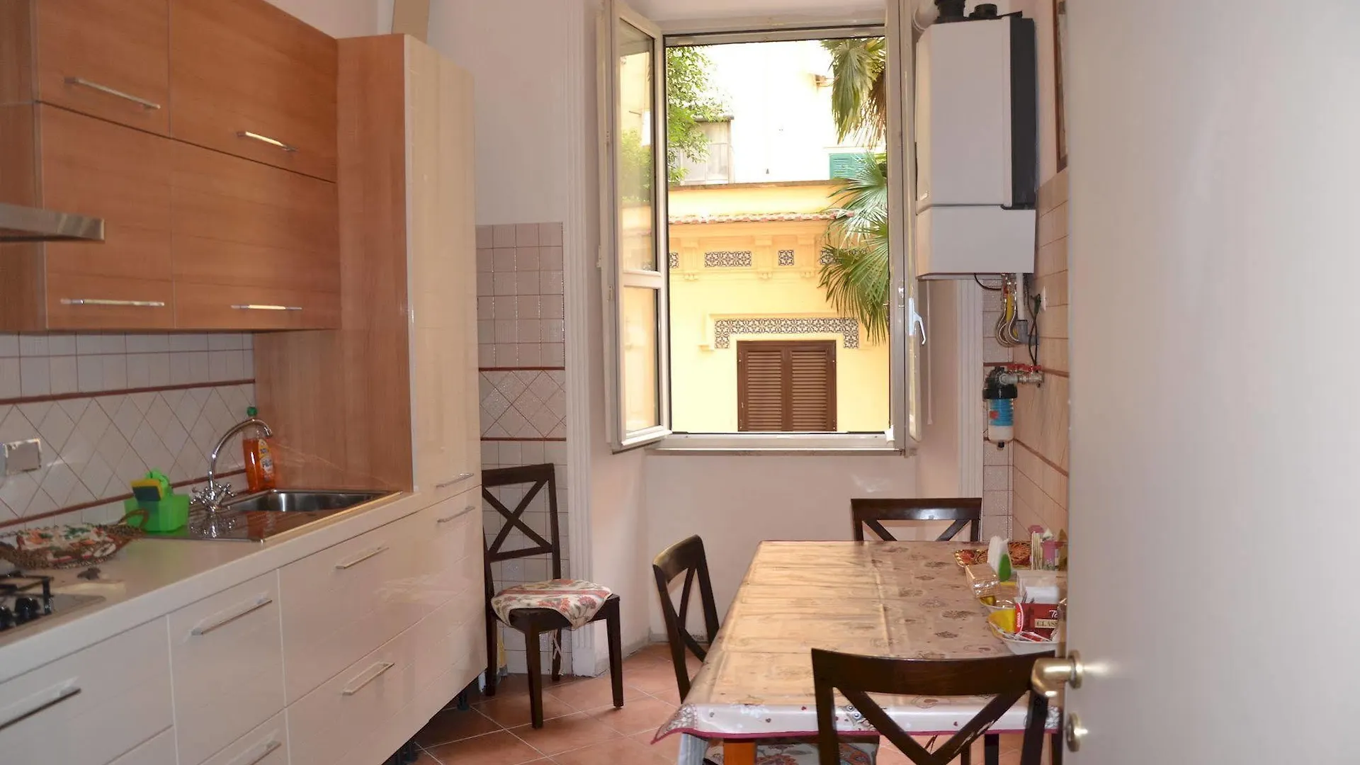 Rosa Blu Hotel Rome 2*,